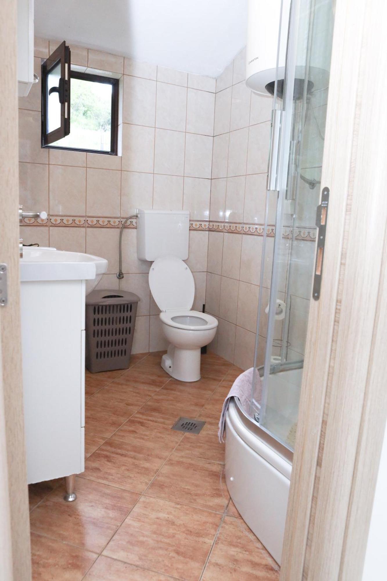 3-Bedroom Apartment With Panoramic Bay Views 코토르 외부 사진