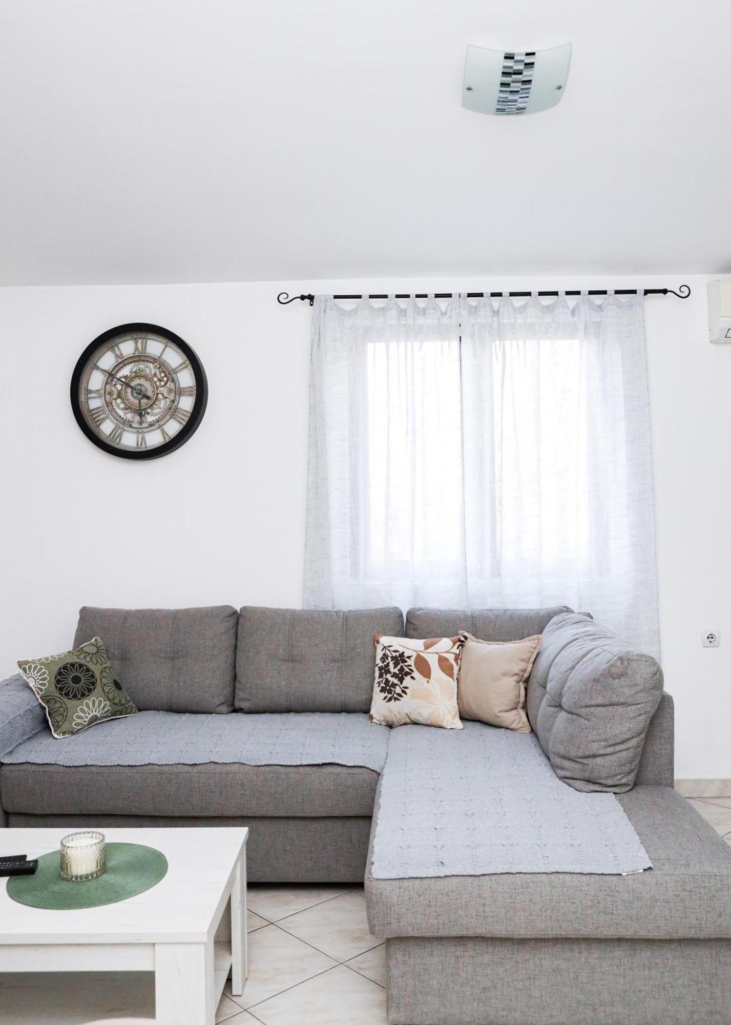 3-Bedroom Apartment With Panoramic Bay Views 코토르 외부 사진